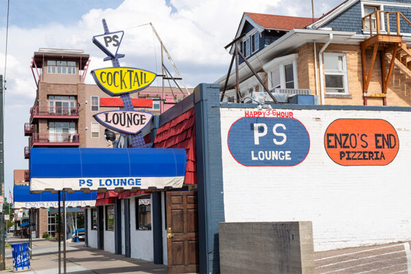 PS cocktail lounge and Enzo's End Pizzeria.