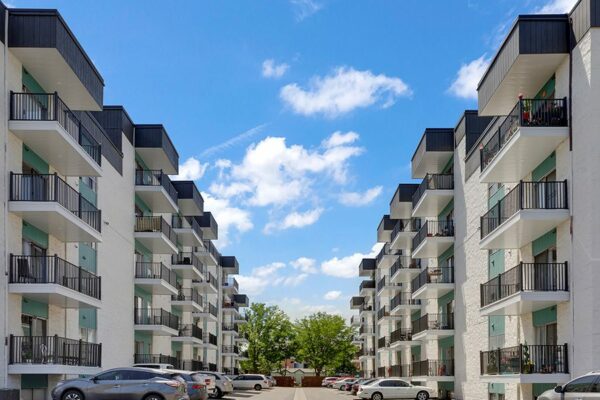 180 Flats exterior building.