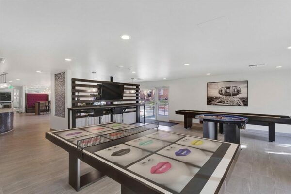 Clubhouse at 515 Clarkson with art work and seating areas.