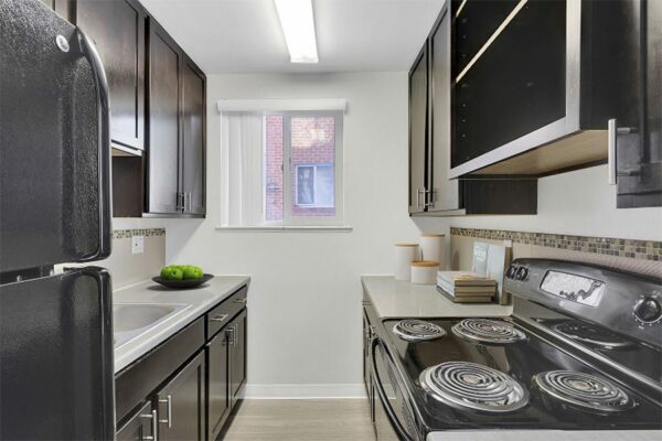 Image of Kitchen with natural light and window in 870 Cherry