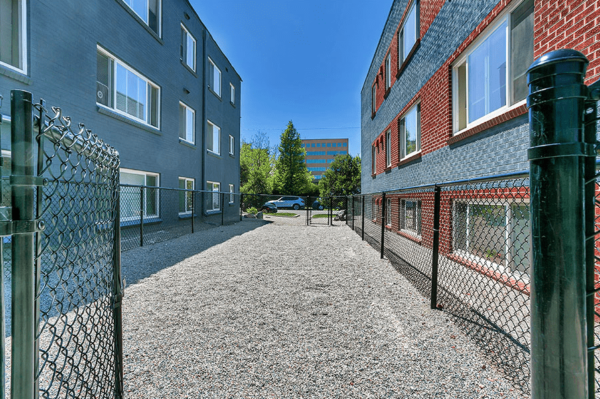 dog park between 880 and 890 Dexter