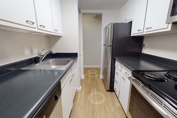3D tour thumbnail for 950 Lafayette unit 105.