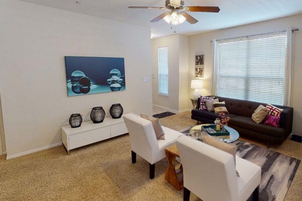 3D tour thumbnail for Timber Creek unit 11101.