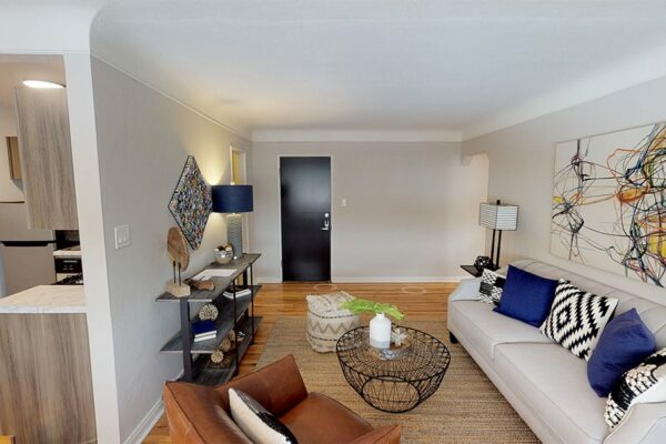 3D tour thumbnail for 777 Ash floor plan B2.