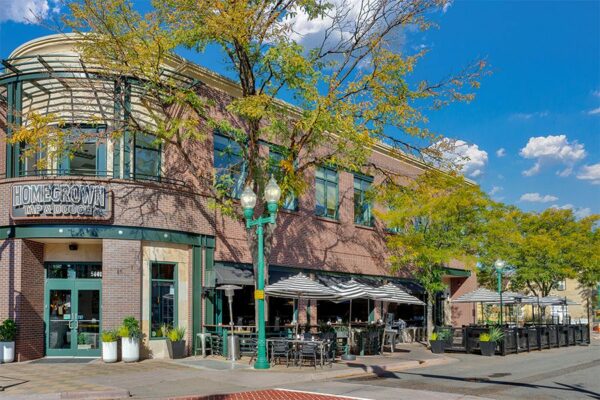Homegrown Tap & Dough restaurant in Arvada.