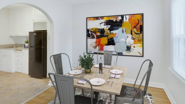dining area with view into kitchen
