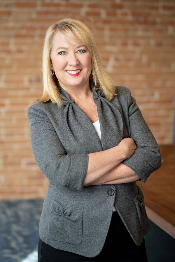 Portrait of Leslie Parker