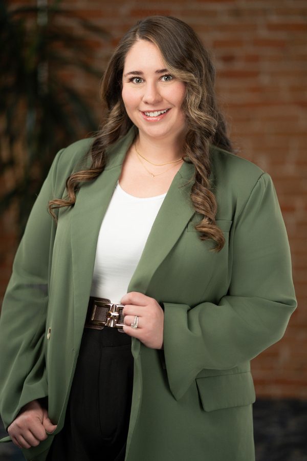 headshot of Alicia Campbell, community manager