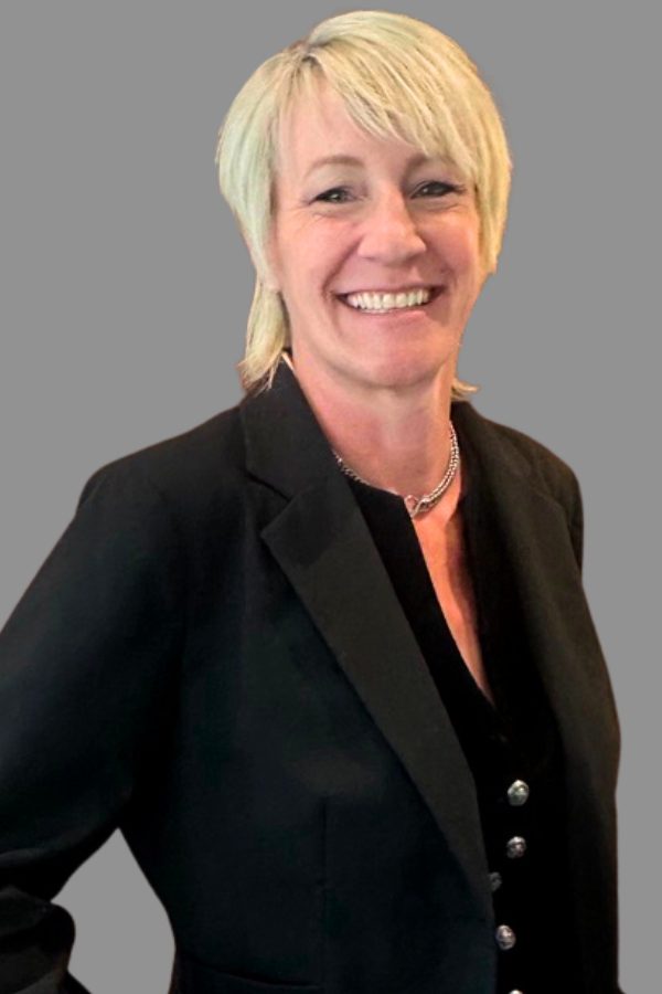 headshot of Jessica Fasy