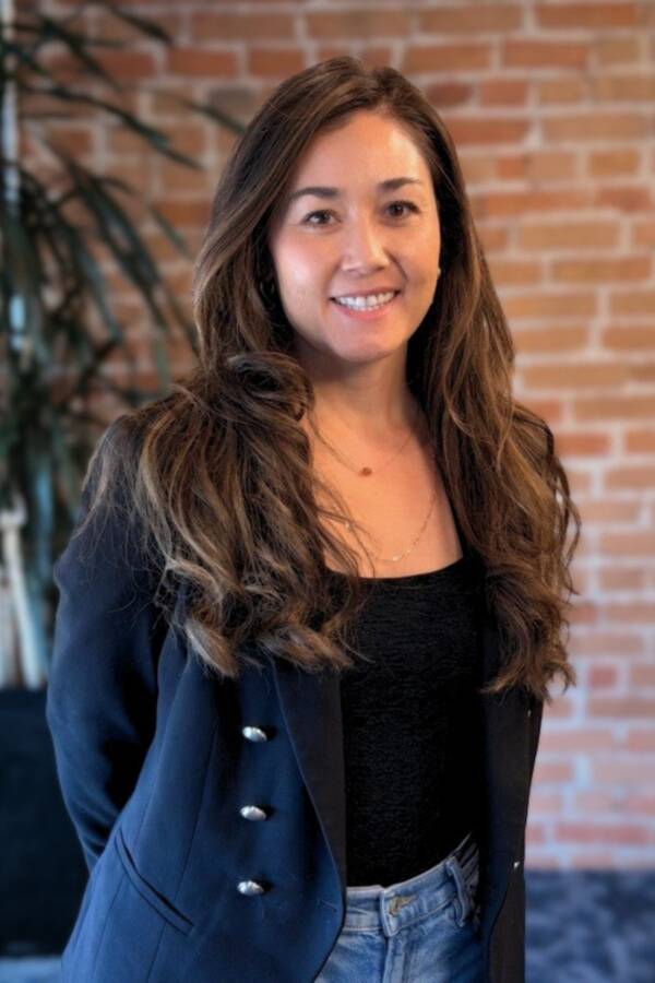 professional headshot of Amber Hildebrand