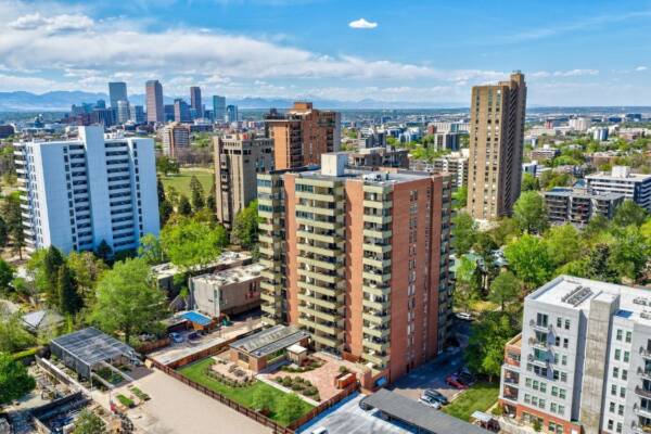 ariel shot of the manchester apartments